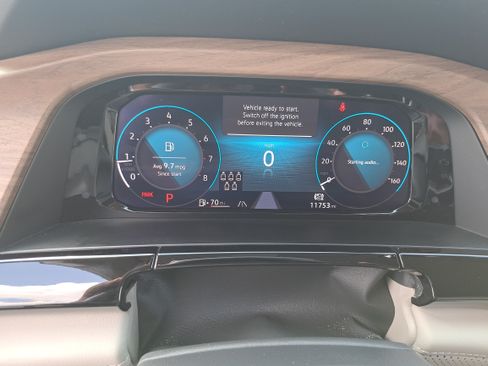 Certified 2025 Volkswagen Atlas SE FWD image 19