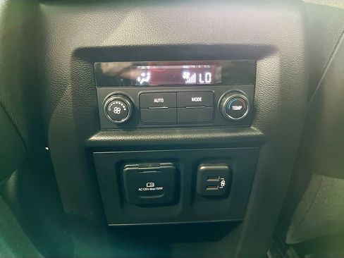 Used 2023 Chevrolet Traverse RS w/ LPO, Floor Liner Package FWD image 26
