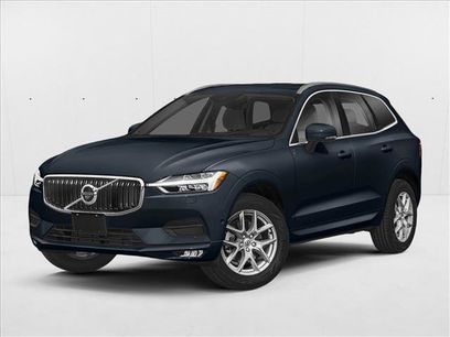 Used 2019 Volvo XC60 T5 Momentum w/ Multimedia Package