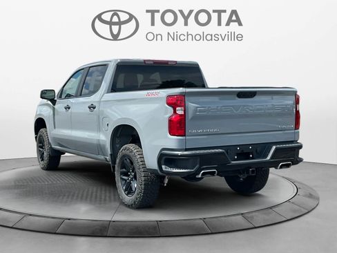 Used 2024 Chevrolet Silverado 1500 Custom Trail Boss AWD/4WD image 3