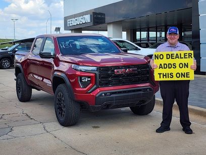 New 2026 GMC Canyon Elevation w/ Convenience Package