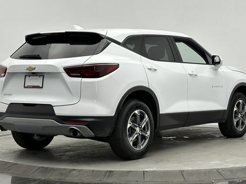 Used 2025 Chevrolet Blazer LT image 7