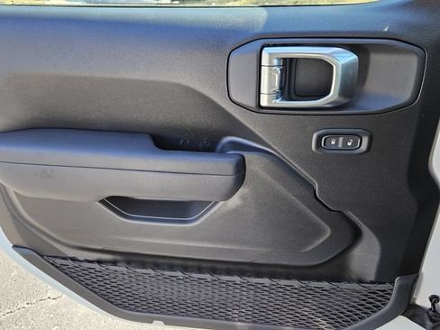 New 2026 Jeep Wrangler Sport AWD/4WD image 25