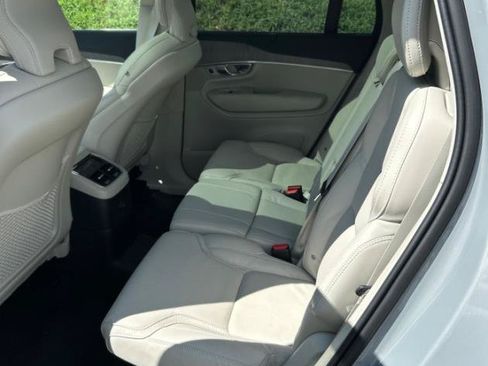 Used 2024 Volvo XC90 T8 Ultimate w/ Lounge Package AWD/4WD image 7