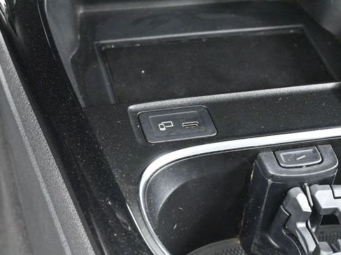 Used 2019 Mercedes-Benz A 220 4MATIC image 22