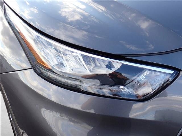 Used 2020 Toyota Highlander LE AWD/4WD image 15