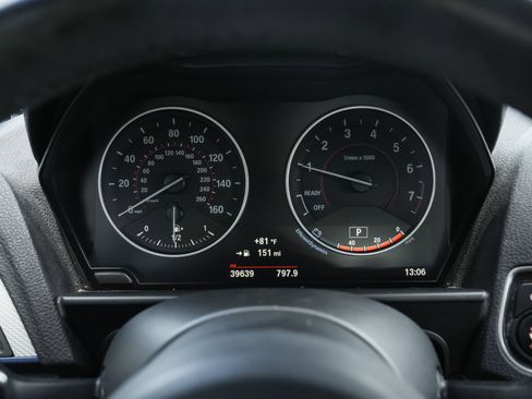 Used 2017 BMW 230i Coupe image 10