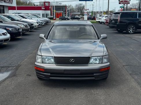 Used 1996 Lexus LS 400 image 2
