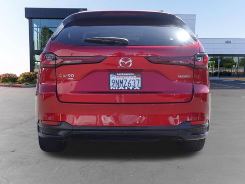 Used 2024 MAZDA CX-90 Plug-In Hybrid w/ Preferred AWD/4WD image 5