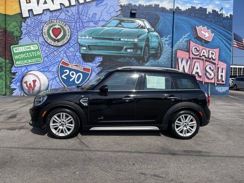 Used 2017 MINI Cooper Countryman ALL4 AWD/4WD image 2