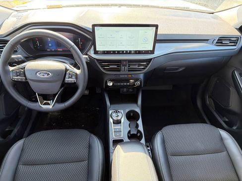 New 2026 Ford Escape SE FWD image 17
