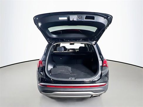 Used 2023 Hyundai Santa Fe SEL w/ Winter Weather Package image 28