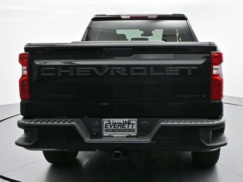 Used 2024 Chevrolet Silverado 1500 Custom w/ Turbomax Blackout Package image 6