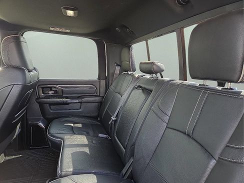 Used 2024 RAM 3500 Limited AWD/4WD image 19