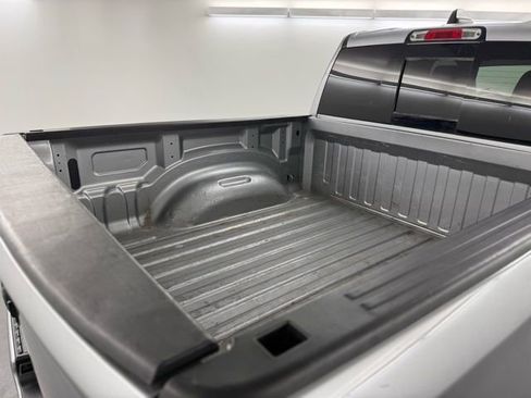 Used 2021 RAM 1500 Big Horn image 33