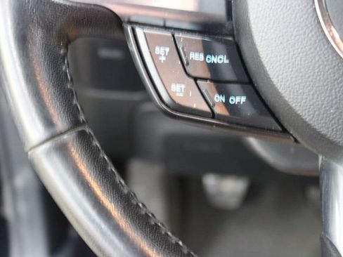 Used 2017 Ford Mustang GT RWD image 15