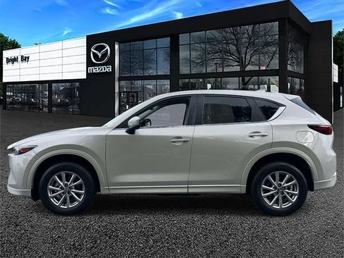 Used 2025 MAZDA CX-5 AWD 2.5 S w/ Preferred Package image 3