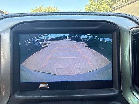 Used 2019 Chevrolet Silverado 1500 LT RWD image 21