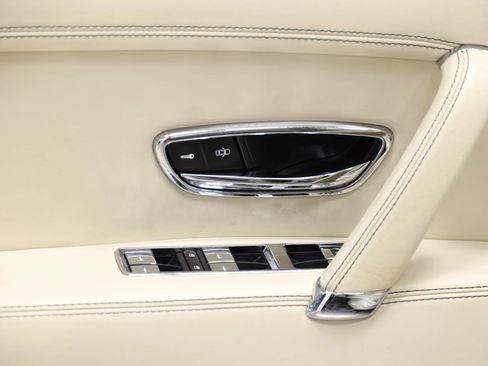 Used 2014 Bentley Flying Spur W12 AWD/4WD image 11