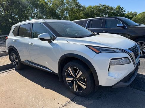 Used 2021 Nissan Rogue SL w/ Premium Package AWD/4WD image 5