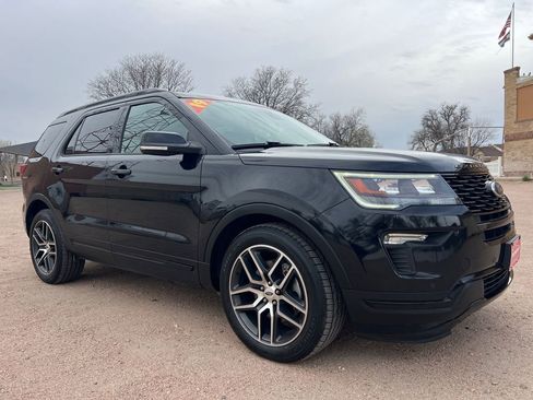 Used 2019 Ford Explorer Sport w/ Equipment Group 401A AWD/4WD image 1