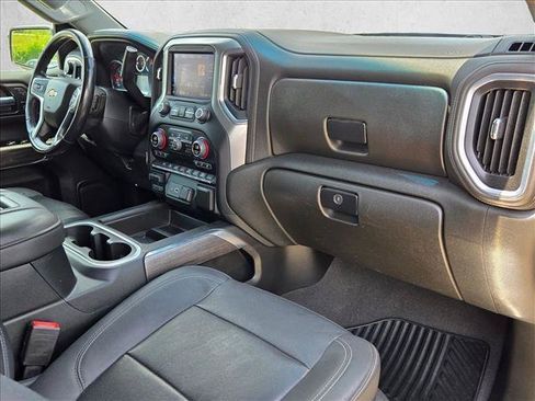Used 2022 Chevrolet Silverado 1500 LTZ w/ Z71 Off-Road Package AWD/4WD image 19