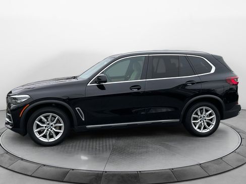 Used 2022 BMW X5 xDrive40i w/ Parking Assistance Package image 4