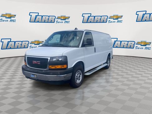 Used 2024 GMC Savana 2500 Work Van w/ Driver Convenience Package image 4