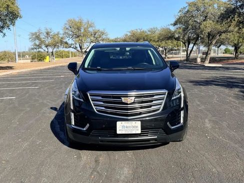 Used 2019 Cadillac XT5 Premium Luxury AWD/4WD image 2