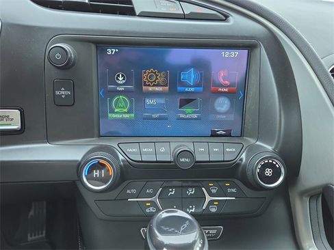 Used 2017 Chevrolet Corvette Stingray Coupe w/ 1LT image 20