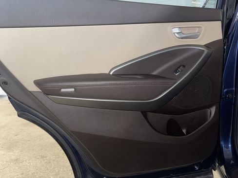 Used 2017 Hyundai Santa Fe SE image 26