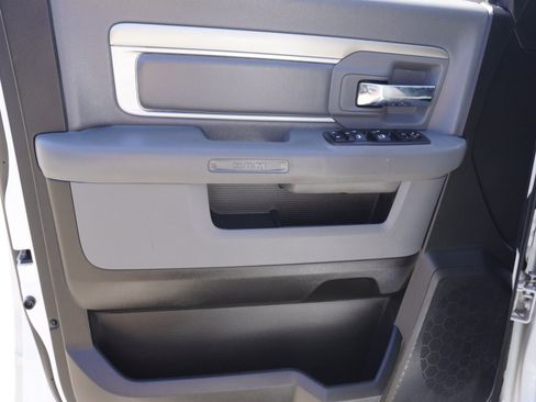 Used 2019 RAM 1500 Big Horn AWD/4WD image 17