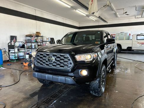 Used 2023 Toyota Tacoma TRD Off-Road AWD/4WD image 36