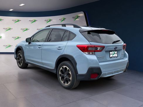 Used 2021 Subaru Crosstrek 2.0i image 4