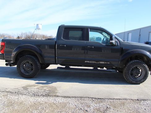 Used 2021 Ford F250 Lariat image 7