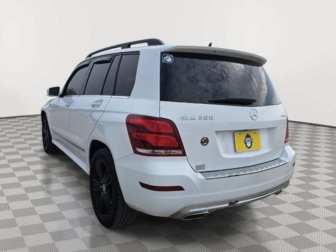 Used 2015 Mercedes-Benz GLK 350 4MATIC image 6