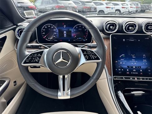 Certified 2022 Mercedes-Benz C 300 4MATIC Sedan image 2