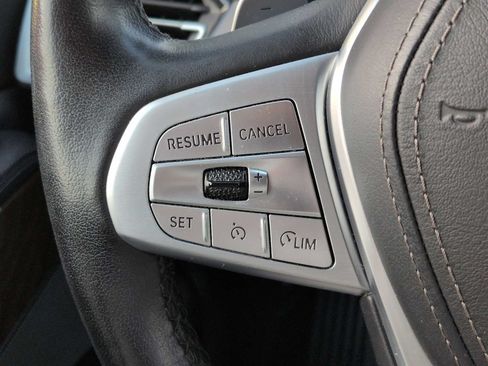 Used 2020 BMW X7 xDrive40i w/ Premium Package AWD/4WD image 26