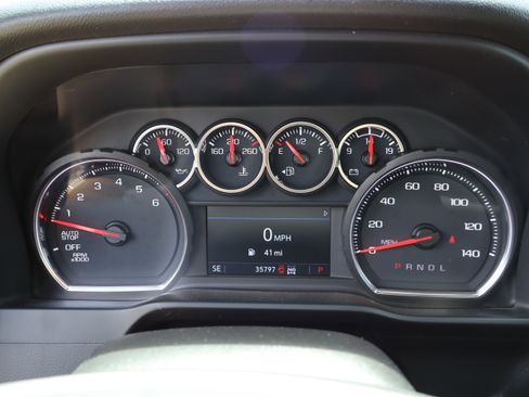 Used 2021 Chevrolet Silverado 1500 Custom Trail Boss w/ Safety Confidence Package AWD/4WD image 29