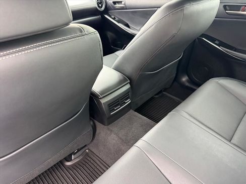 Used 2025 Lexus IS 350 F Sport RWD image 16