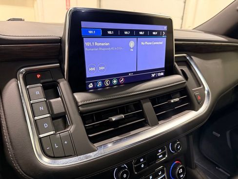 Used 2021 Chevrolet Tahoe Z71 w/ Max Trailering Package AWD/4WD image 25