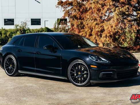 Used 2018 Porsche Panamera 4S image 33