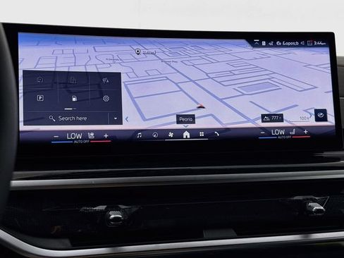 New 2027 BMW X7 xDrive40i w/ M Sport Package AWD/4WD image 13