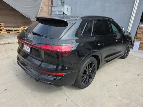 Used 2023 Audi e-tron Chronos w/ Chronos Package AWD/4WD image 3