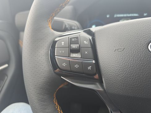 New 2026 Ford Explorer Tremor w/ Tremor Convenience Package image 21