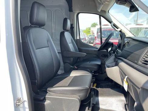New 2026 Ford Transit 250 148 Medium Roof Extended AWD image 21
