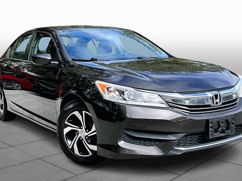 Used 2016 Honda Accord LX image 2