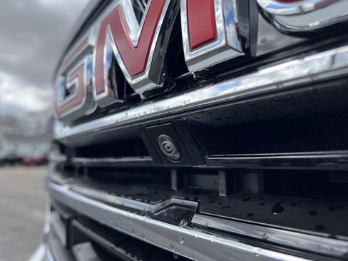 New 2026 GMC Acadia Elevation image 12