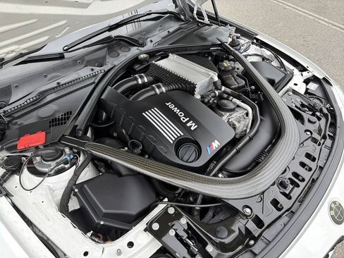 Used 2015 BMW M3 RWD image 21