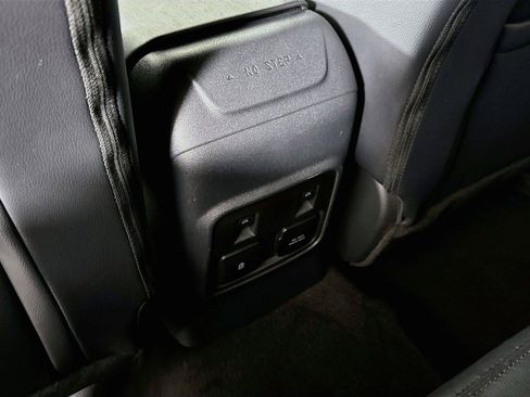 Used 2023 Ford Bronco Wildtrak AWD/4WD image 49